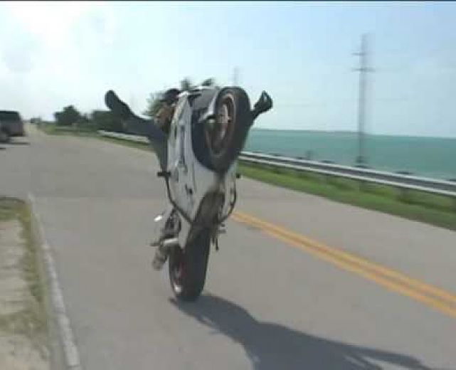 06102014 moto spericolate