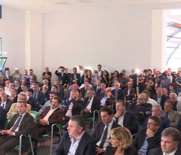 06102016 incontro de luca vallo pubblico