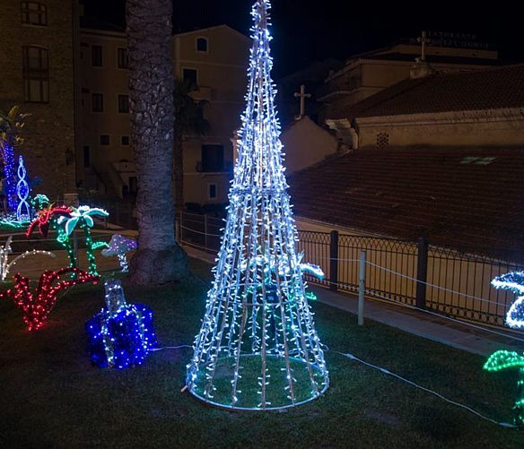 06122018 Luminarie di Castellabate