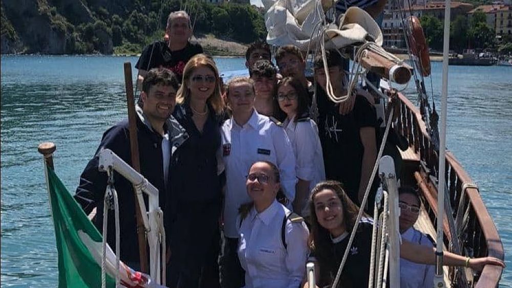 06122019 vic0 de vivo patente nautica