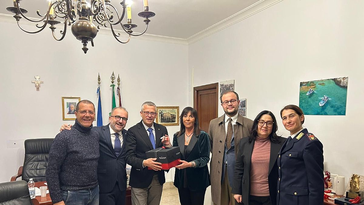 07012025 delegazione fdi dal questore 07012025 delegazione fdi dal questore