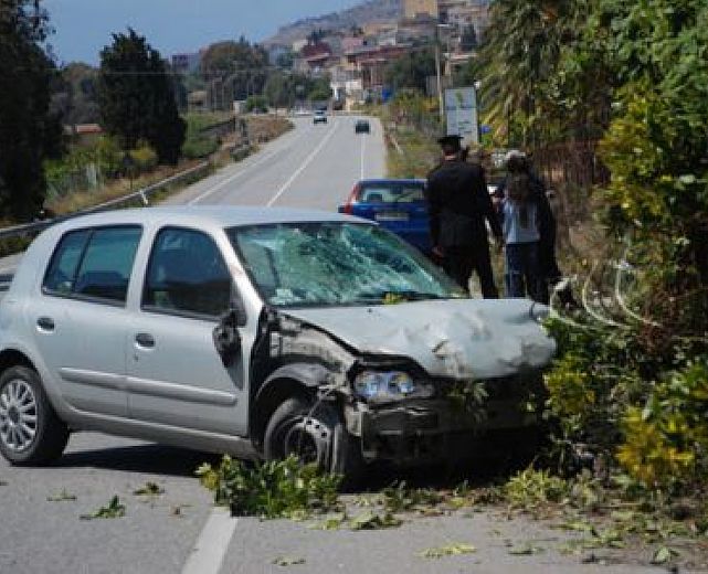 07022014 incidente auto