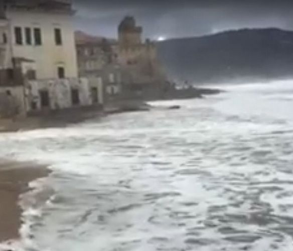 07032017 mare agitato castellabate