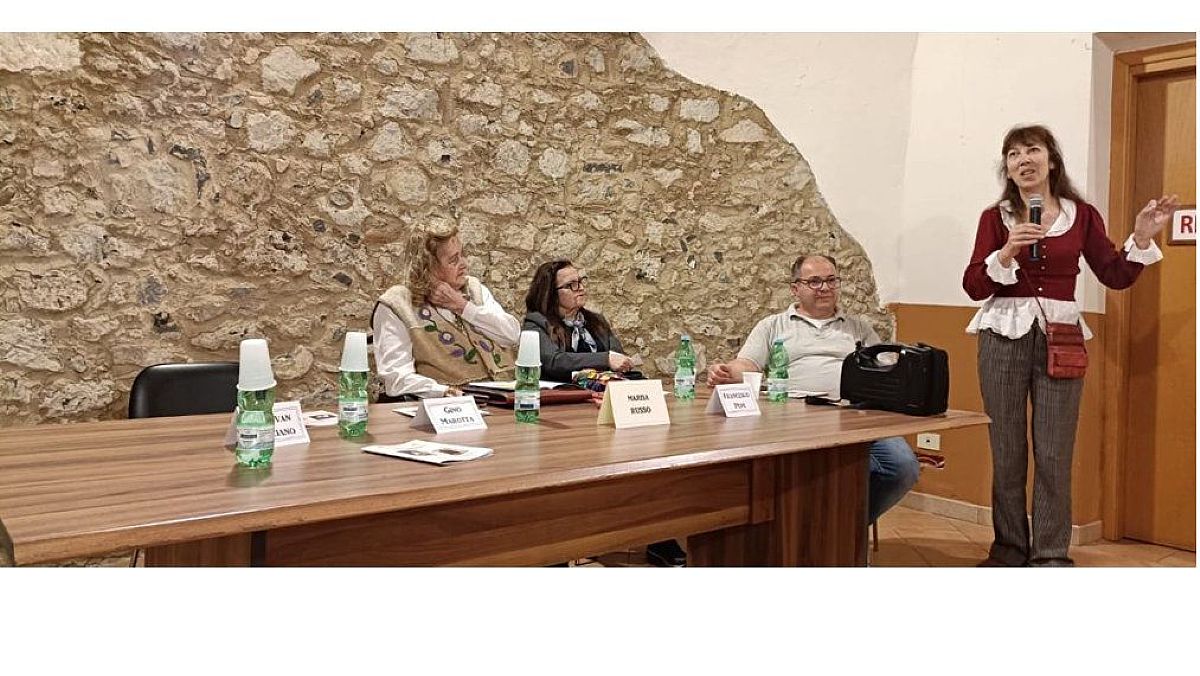 07062025 bulgara velichka simeonova la mostra d arte  07062025 bulgara velichka simeonova la mostra d arte