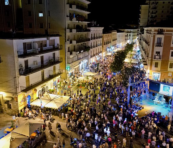 07072017 notte blu agropoli