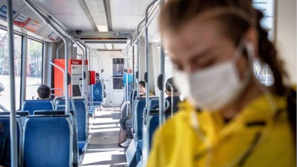 07072020 pullman mascherina