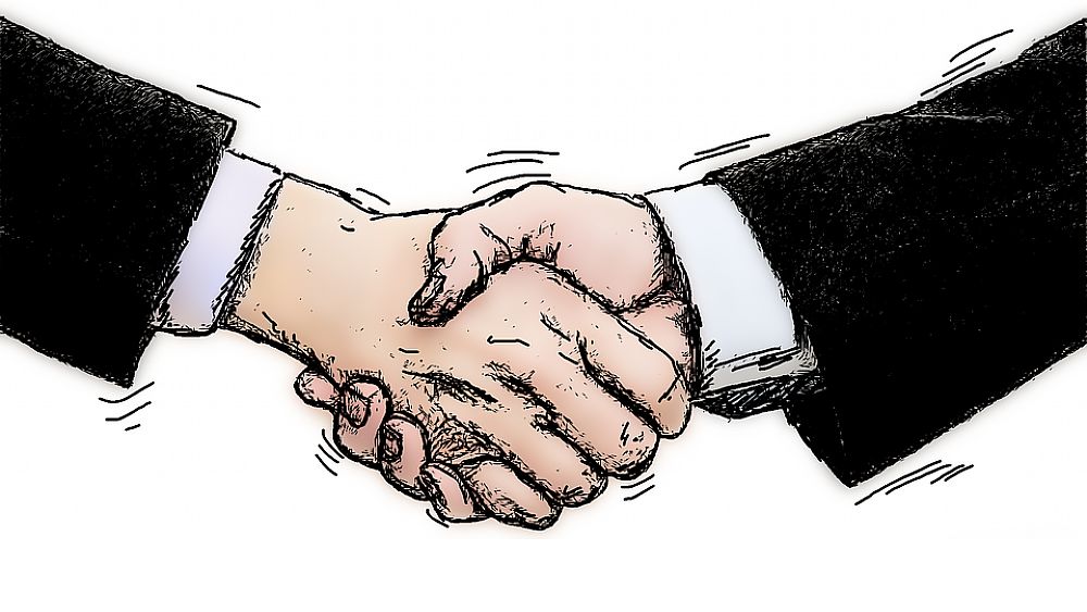 07102016 stretta di mani