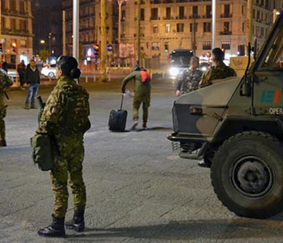 07112017 militari in strada