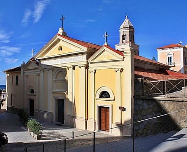 07122014 Santuario Chiesa Santa Maria a mare Castellabate