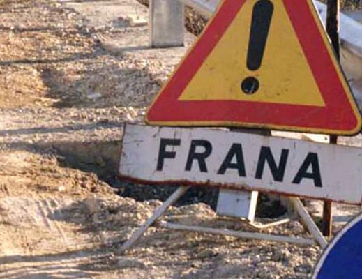 08042015 frana cartello