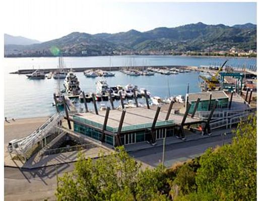 08042015 porto di sapri