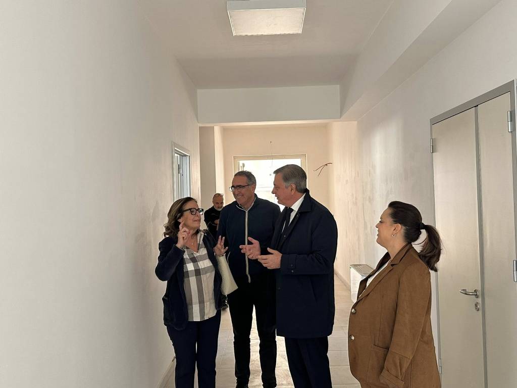 incontro al polo scolastico
