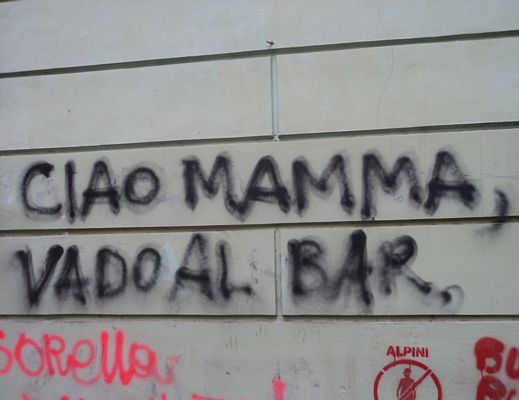 Marisa-Russo foto - 08072013 scritte sui muri