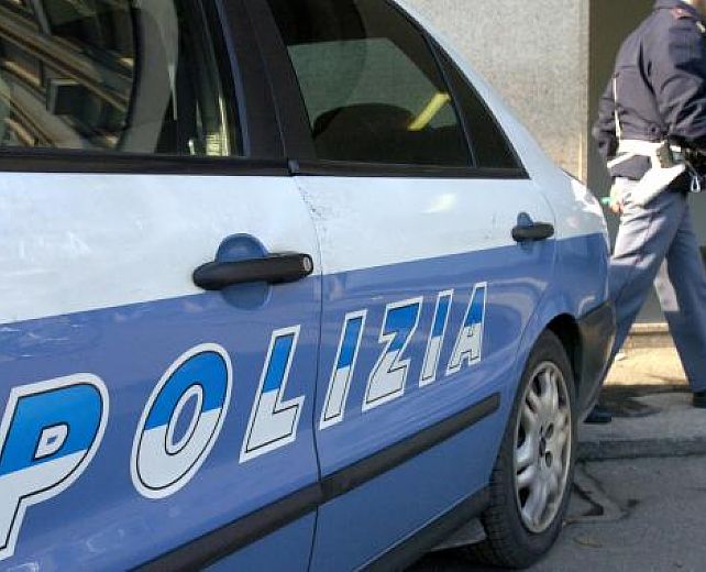 08072014 arresti polizia