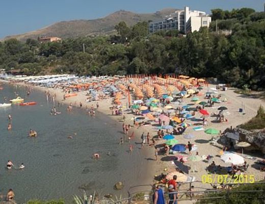 Paolo-Abbate foto - 08072015 spiaggia calanca