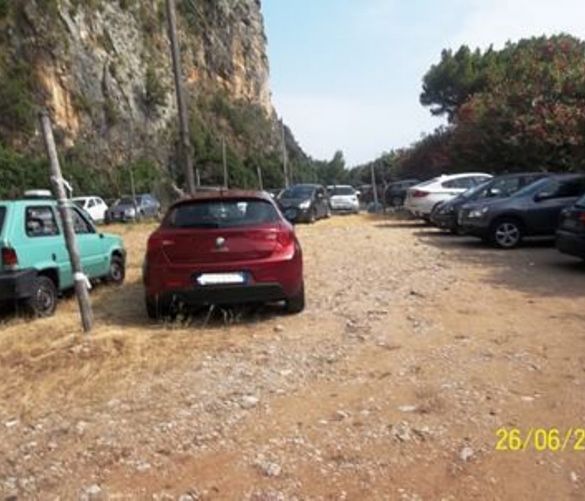 08072016 posteggi falesia