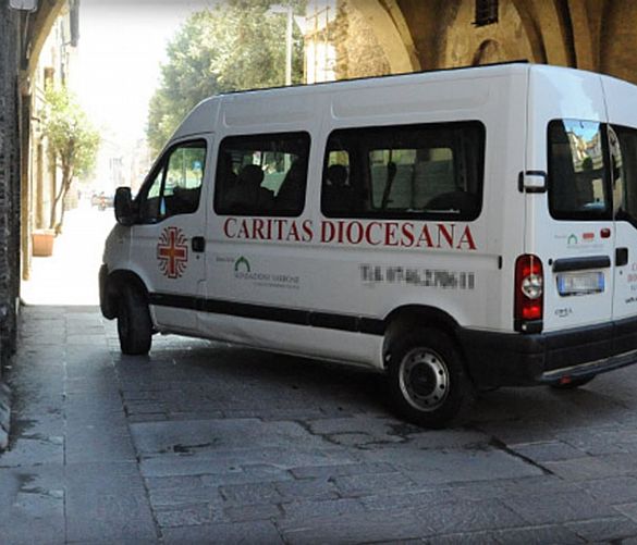 08072019 Caritas Furgone