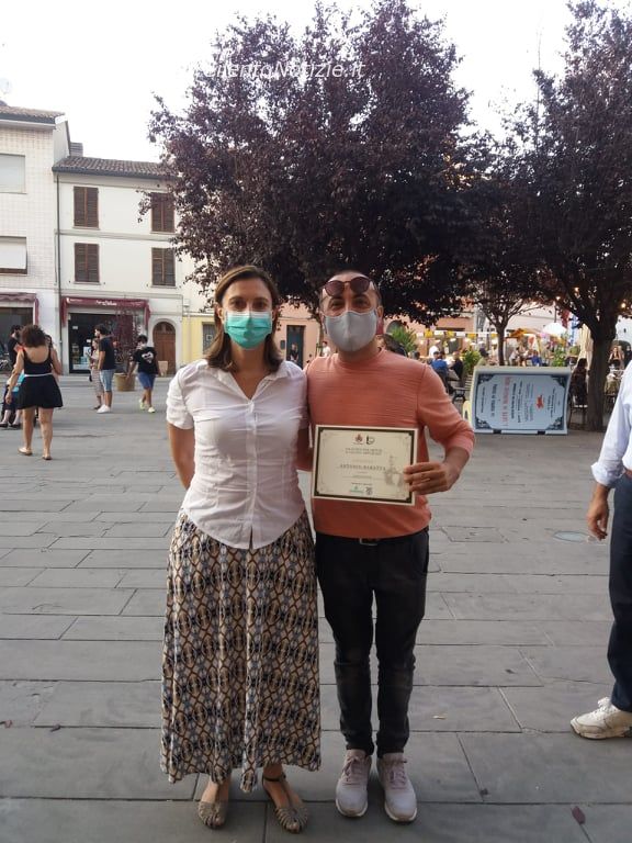 baratta con il sindaco