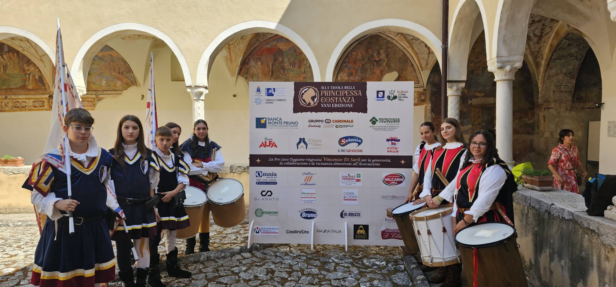 costumi principessa costanza spettacolo