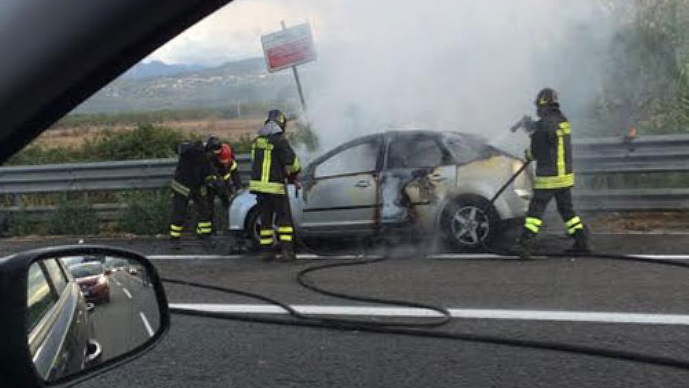 08092016 incendio auto