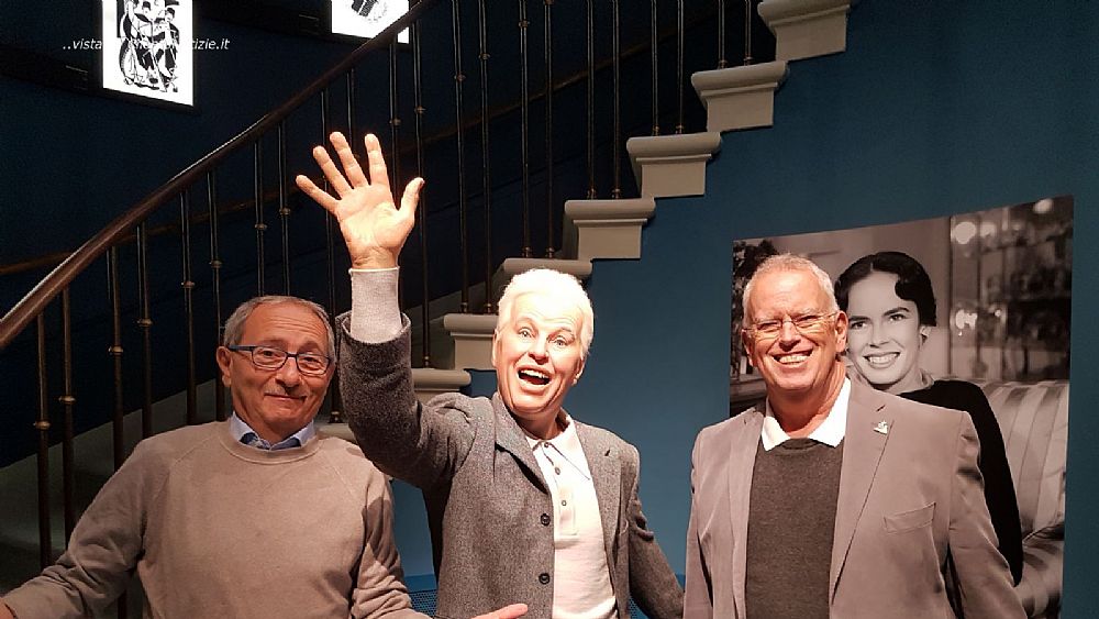 08112017 premio charlot a casa