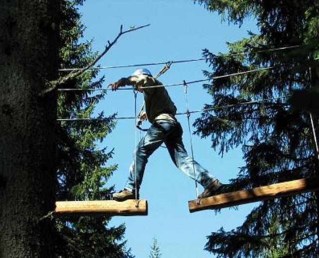 09012016 Jungle Raider Park