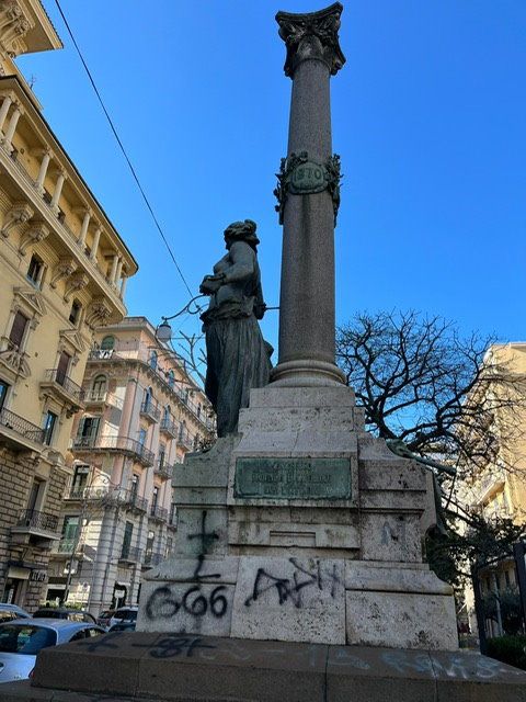 foto monumento storico salerno