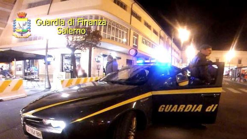 09022019 foto gdf notte