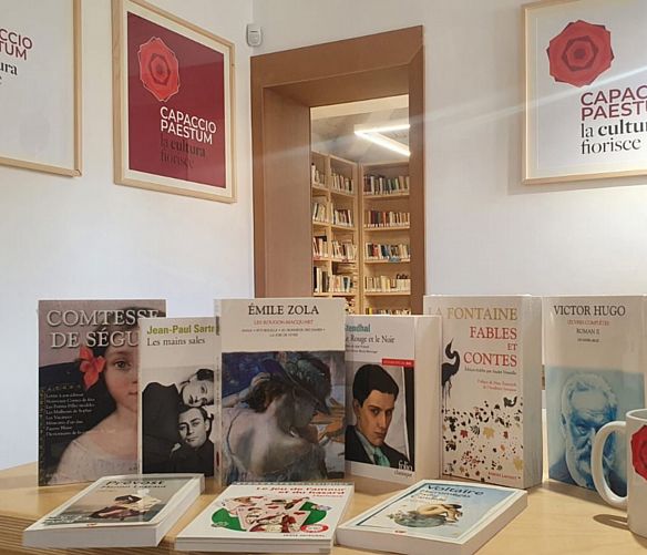 09022022 libri francesi in sala erica
