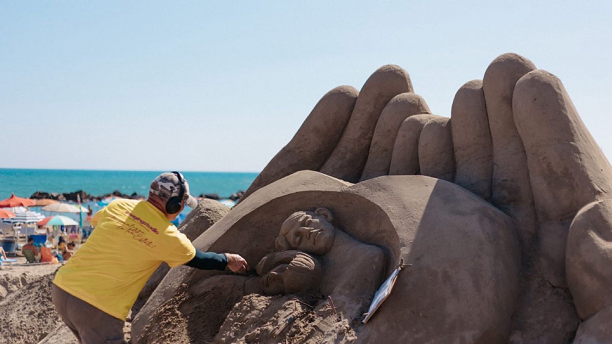 09042025 areneide 2 09042025 areneide 2