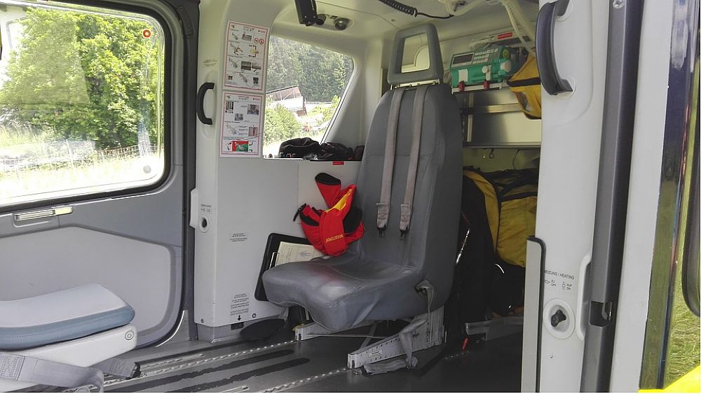 09052017 ambulanza interno 09052017 ambulanza interno