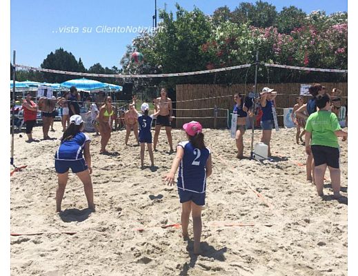 09062015 crescere pallavolo