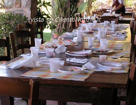 Paolo-Abbate foto - 09062015 pranzo tutto con plastica