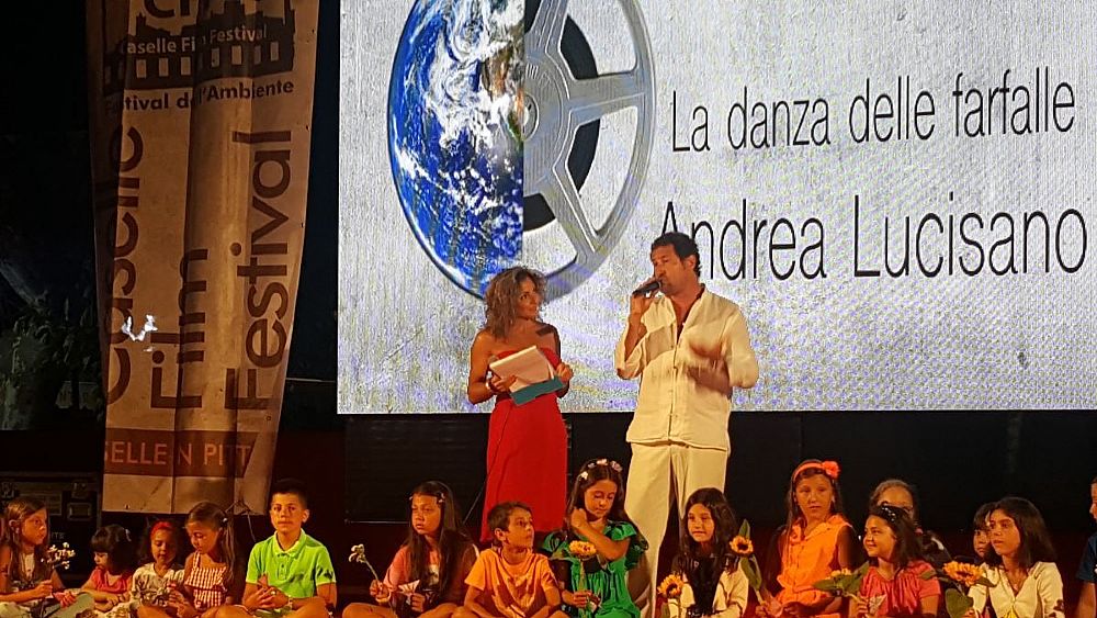 09082018 danza farfalle