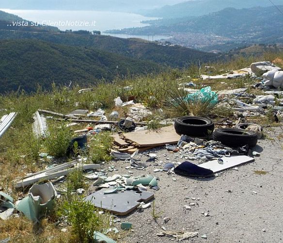 09082019 discarica