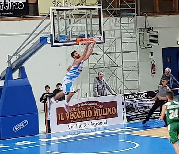09082019 tsonkov va a canestro