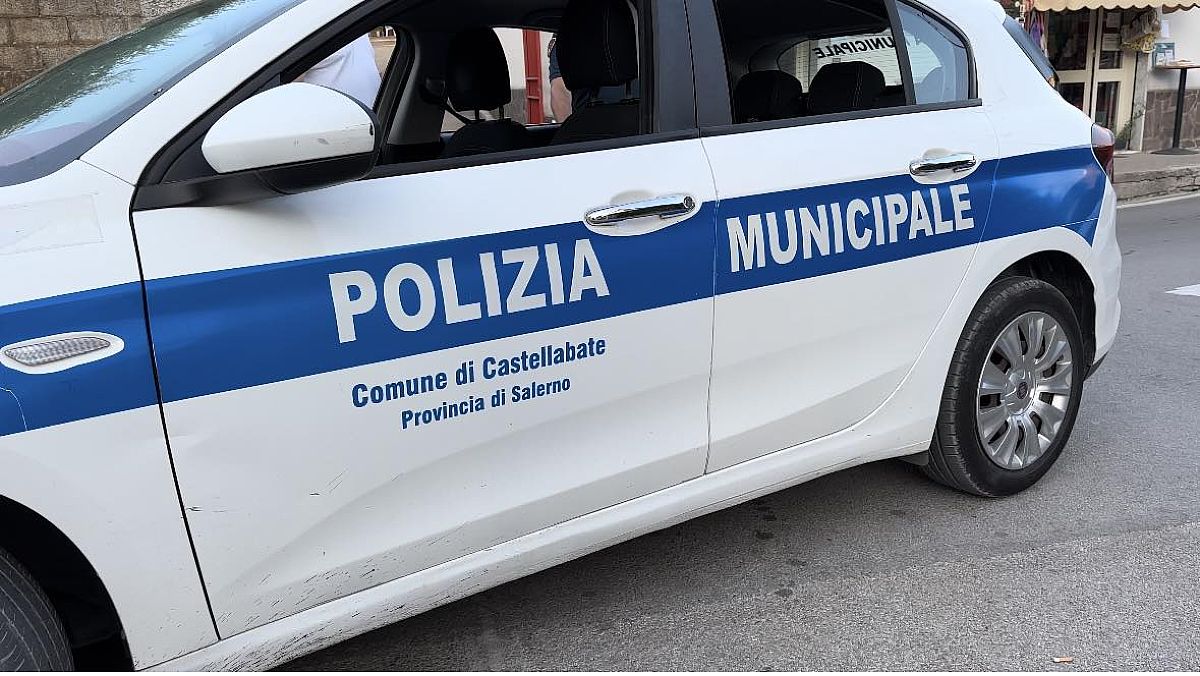 09082024 auto polizia municipale castellabate 09082024 auto polizia municipale castellabate