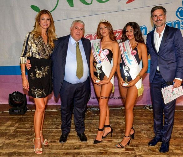 09092019 Miss Sud 2019 e Ragazza in Jeans