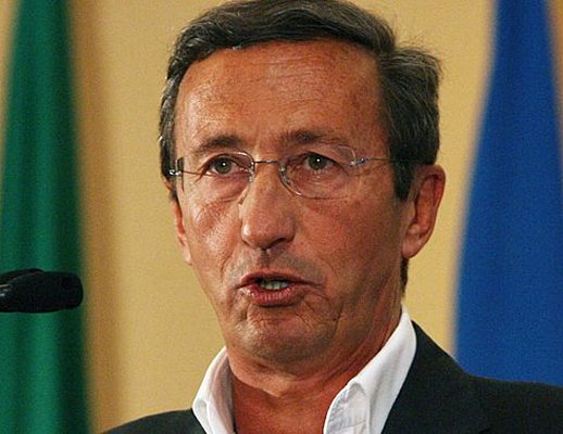 09102012 on gianfranco fini