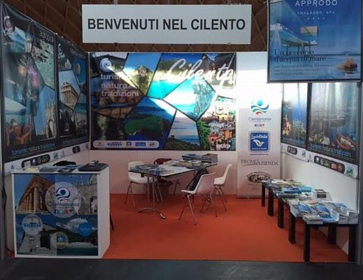 09102015 stand benvenuti nel cilento