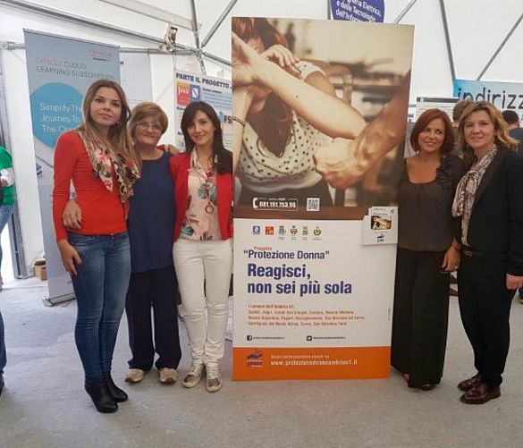 09102016 Il Centro Antiviolenza di Angri alla terza edizione di Futuro Remoto 
