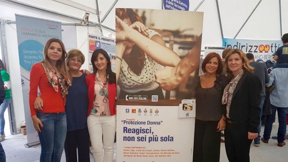 09102016 Il Centro Antiviolenza di Angri alla terza edizione di Futuro Remoto 