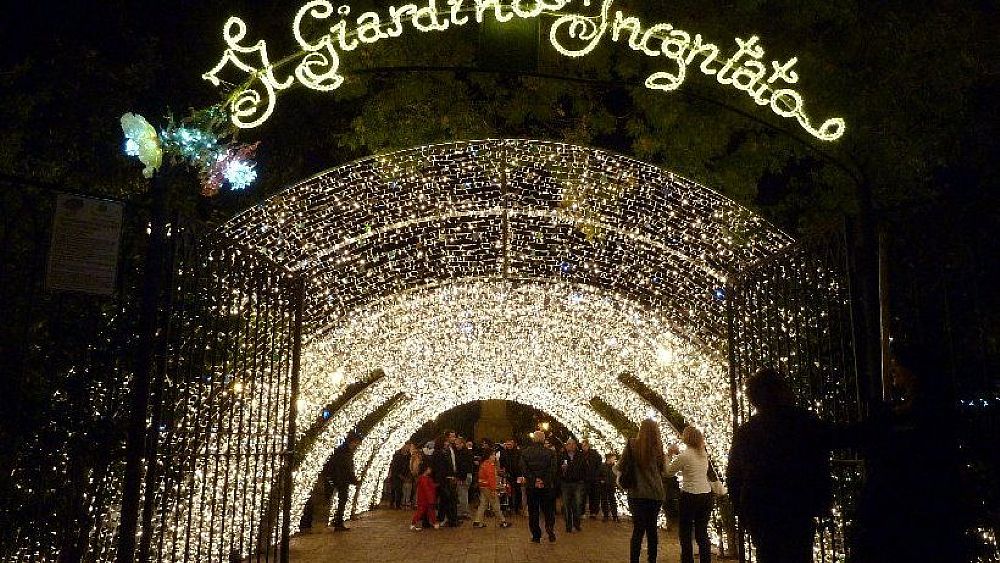 09112021 luci d artista salerno villa comunale