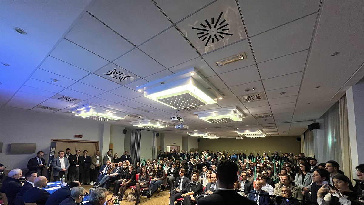 09112025 presentazione dei candidati di forza italia salerno