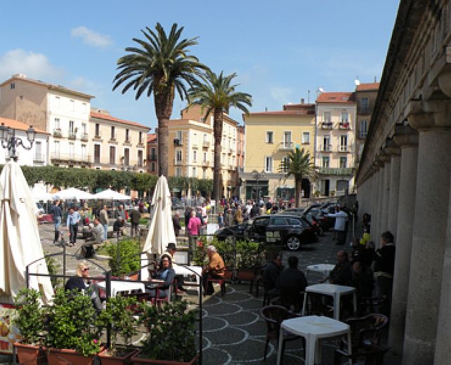 09122014 vallo della lucania piazza
