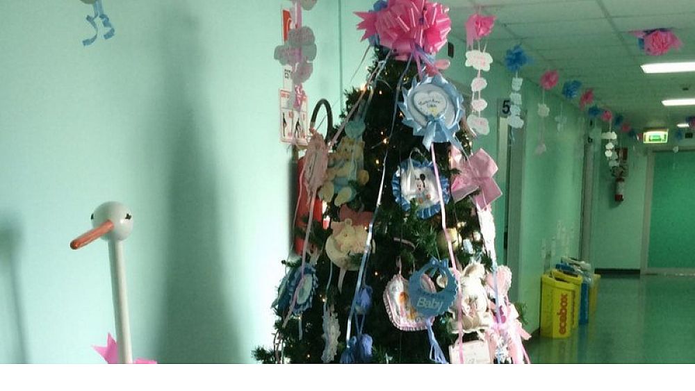 09122018 albero natale ospedale polla