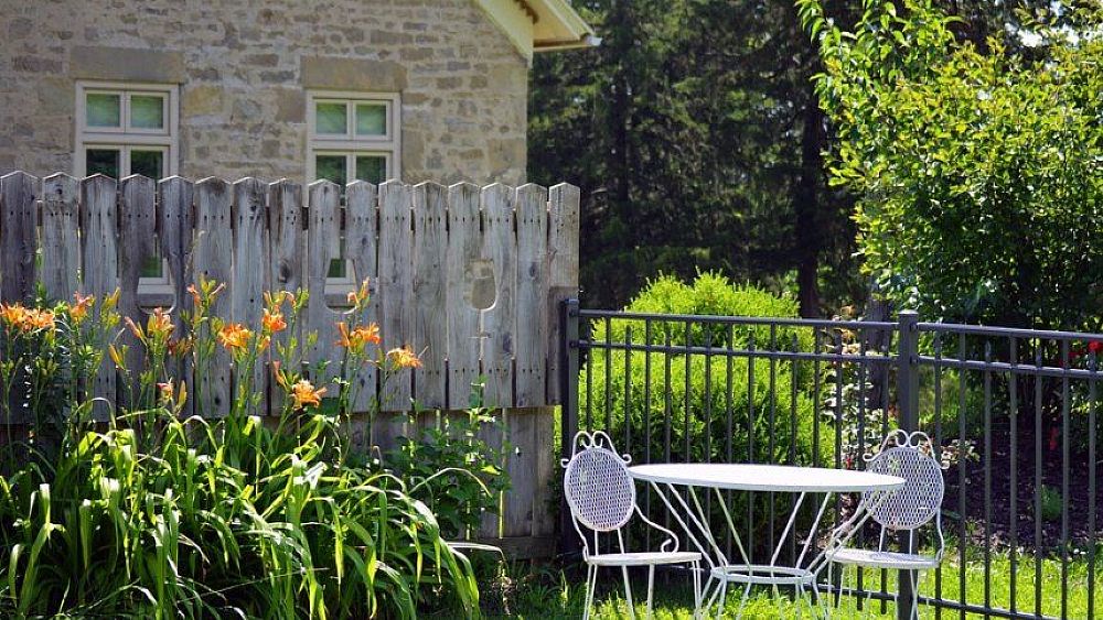 10022021 giardino fiorito agriturismo