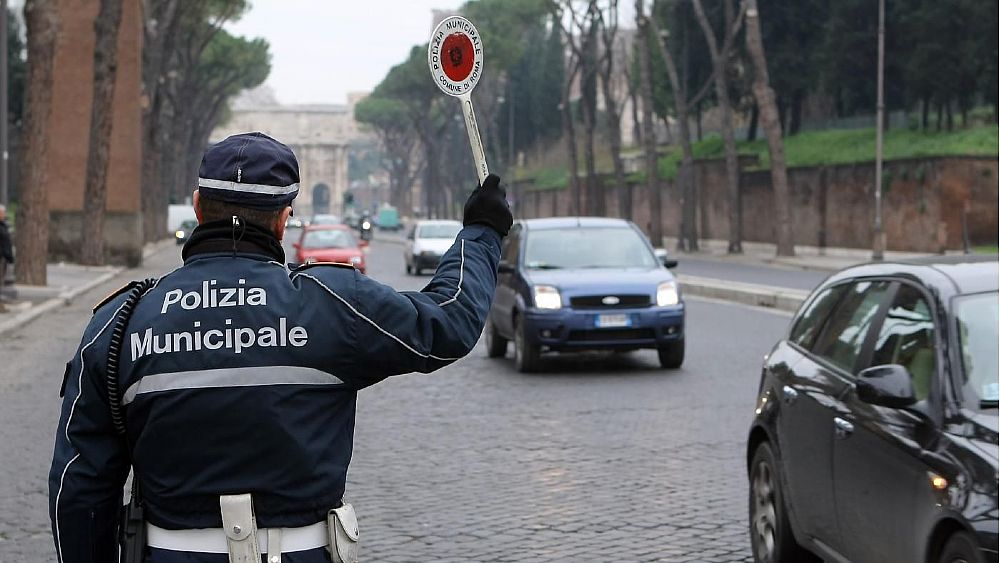 10042020 posto di blocco polizia municipale