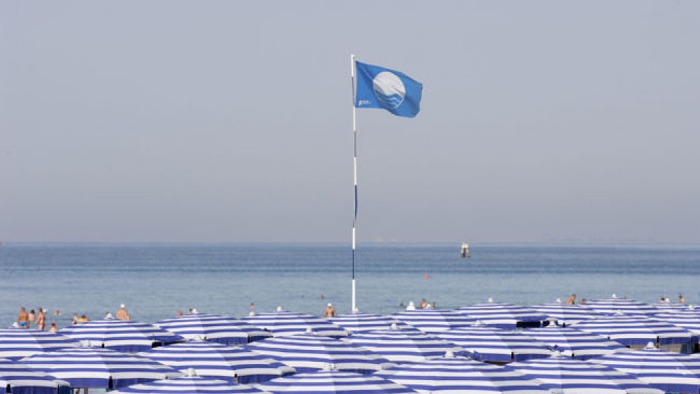 10052022 sventola la bandiera blu