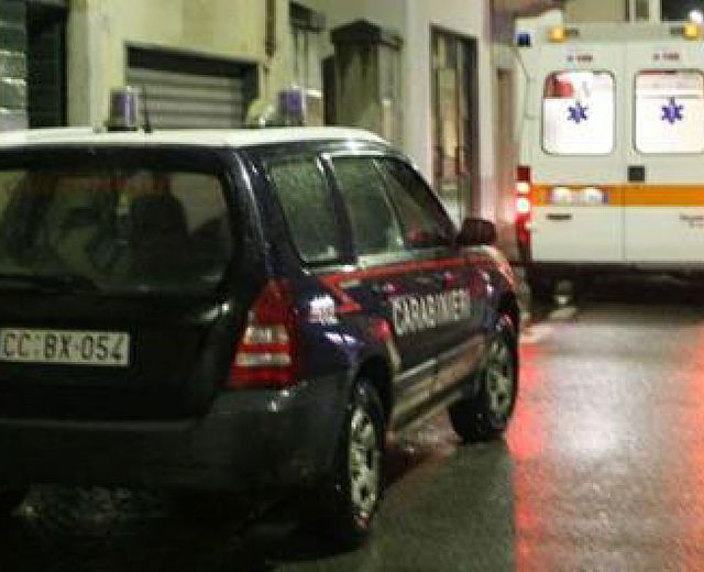 10062015 ambulanza notte